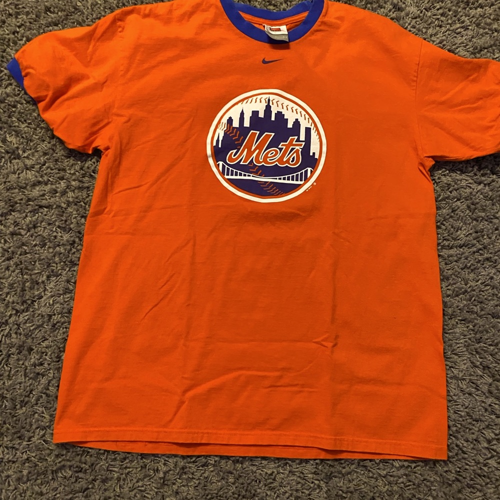 Men’s Vintage Nike T-Shirt